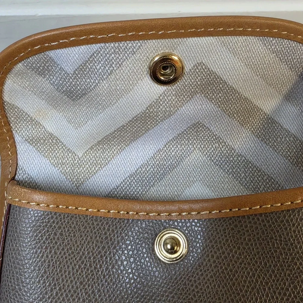 Dooney & Bourke Small Wristlet‎ Wallet Pouch Brow  Tan With Leather Trim New